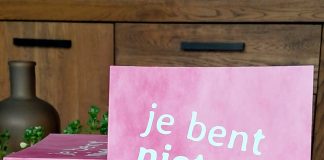 Meer van jezelf houden maakt je niet gelukkiger